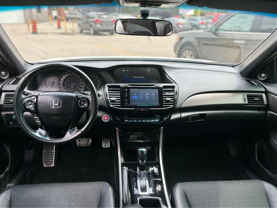 2016 Honda Accord Sport photo