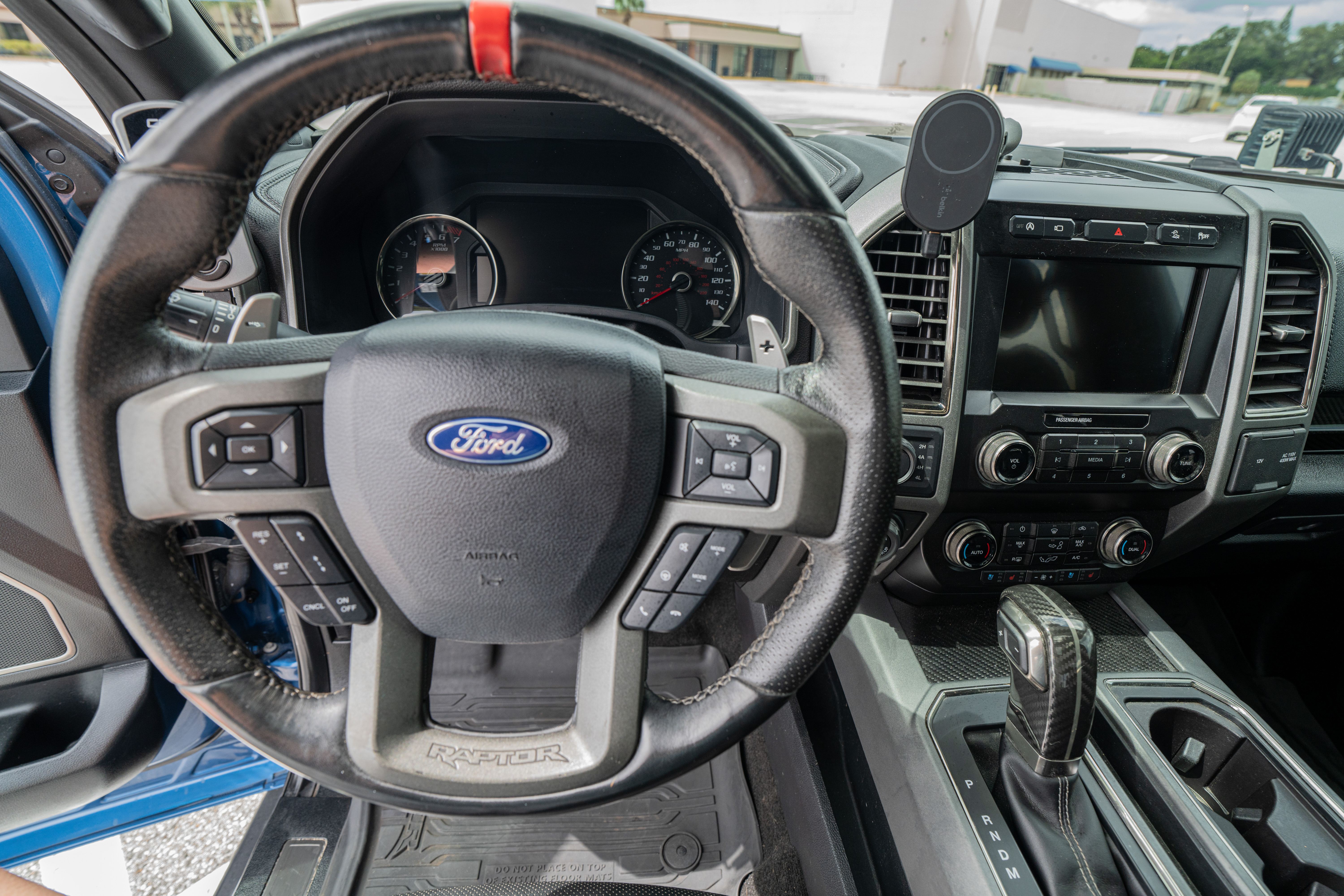 2019 Ford F150 SuperCrew photo